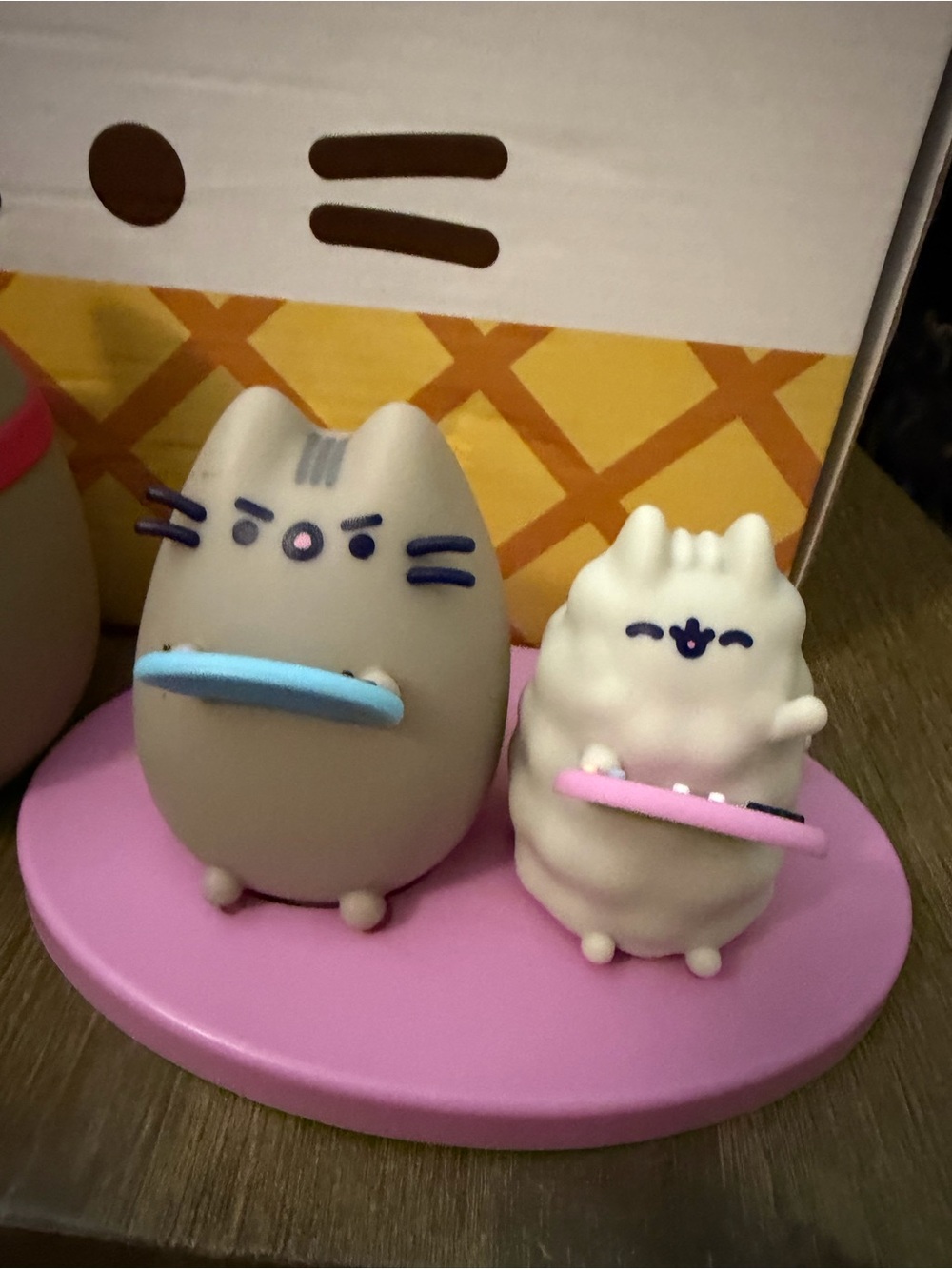 Pusheen Box exclusive vinyl figures - Picture 4 of 9